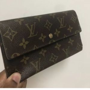 Authentic Louis Vuitton wallet